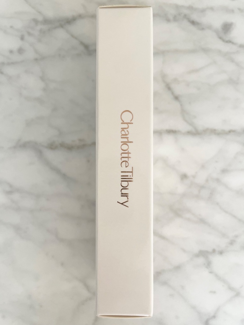 CHARLOTTE TILBURY Unisex Healthy Glow All-Year Hydrating Summer Tint Moisturiser - Picture 5 of 10